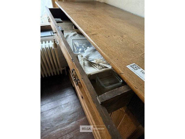 Dressoir met inhoud l138xb53xh123 cm - afbeelding 2 van  7