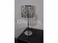 Dressoir met lamp