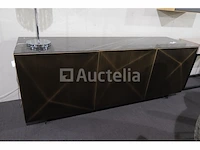 Dressoir met lamp - afbeelding 7 van  8