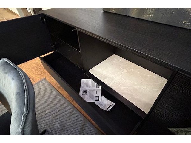 Dressoir, tafel, 6 stoelen - afbeelding 3 van  16