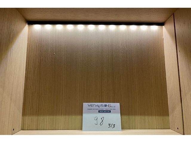 Dressoir, vitrine,6-hoekige tafel - afbeelding 5 van  17