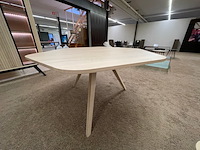 Dressoir, vitrine,6-hoekige tafel - afbeelding 1 van  17