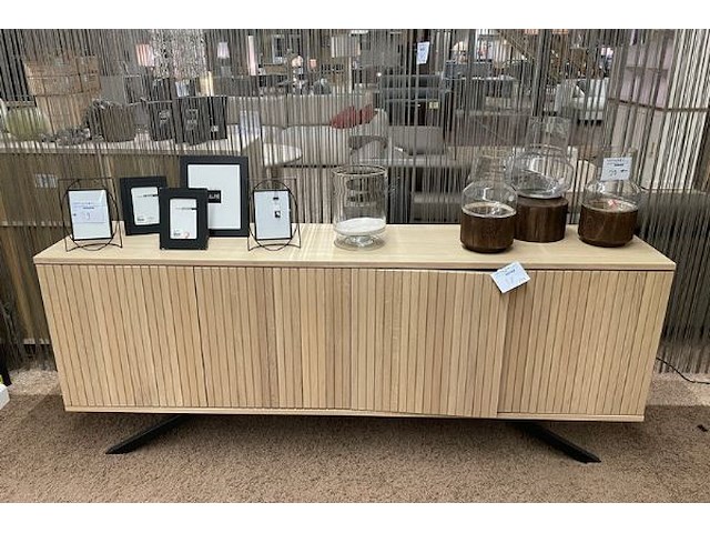 Dressoir, vitrine,6-hoekige tafel - afbeelding 12 van  17