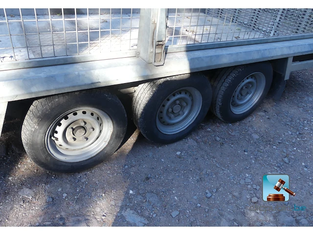 Drie-assige aanhangwagen - afbeelding 17 van  37