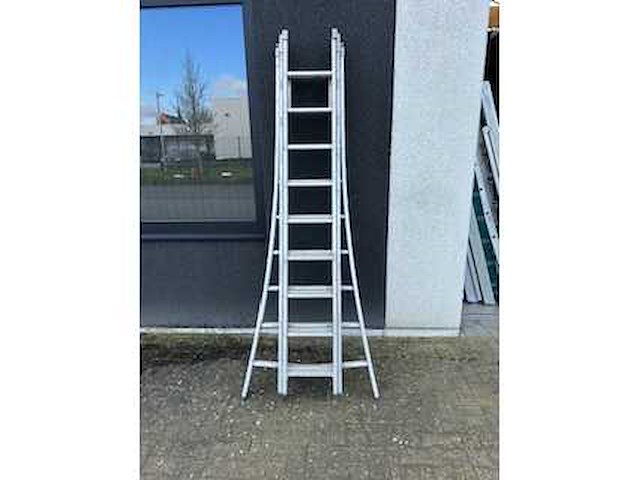 Driedelige ladder - ladder - ladder and stair - afbeelding 1 van  2