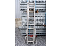 Drievoudige aluminium ladder 3x10 vgs - afbeelding 2 van  7