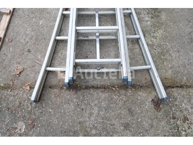 Drievoudige aluminium ladder 3x14 - afbeelding 2 van  7