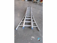 Drievoudige ladder - afbeelding 3 van  5
