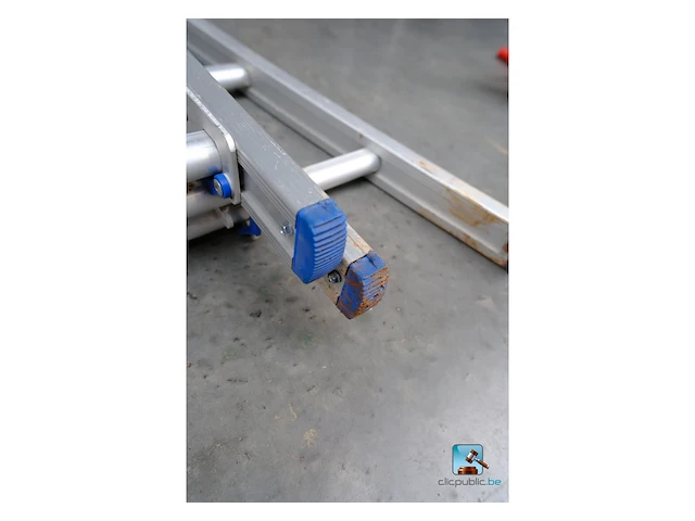 Drievoudige ladder - afbeelding 3 van  5
