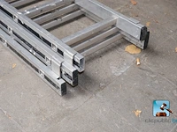 Drievoudige ladder - afbeelding 4 van  4