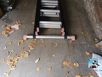 Drievoudige ladder - afbeelding 7 van  8