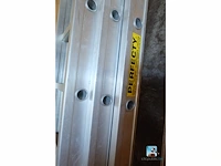 Drievoudige ladder - afbeelding 5 van  6