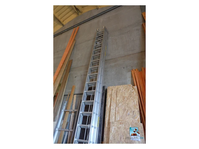 Drievoudige ladder - afbeelding 6 van  6