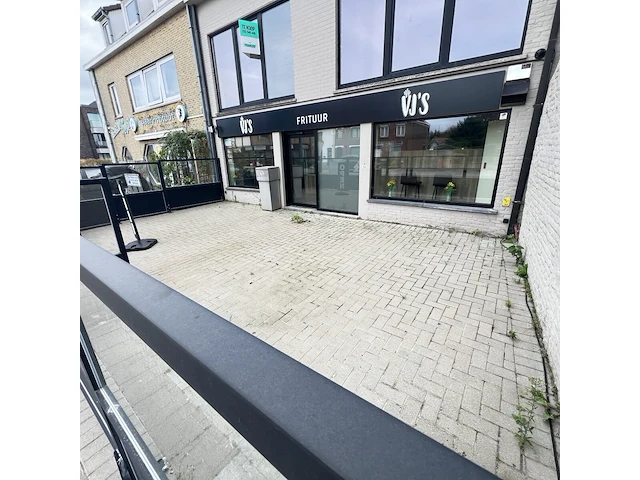Dringende overname frituur, zedelgem, torhoutsesteenweg 245 - afbeelding 20 van  27