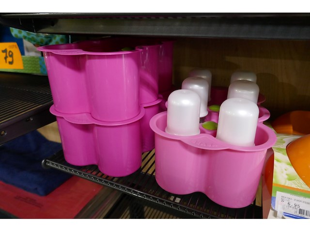 Drinkflesjes, zuigflessensteun en flessenhouders - afbeelding 2 van  4