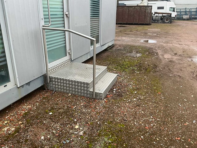 Drivit transitbank kantoorunit - afbeelding 29 van  32