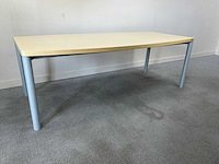 Dromeas - vergadertafel - afbeelding 1 van  5