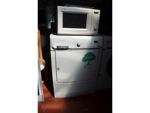 Droogkast electrolux edh97951w - afbeelding 1 van  6