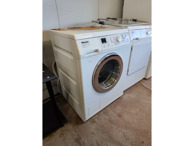 Droogkast miele t8813c (gebruikt), wasmachine miele w3375 (bedieningspaneel beschadigd, gebruikt), klein droogrek - afbeelding 6 van  13
