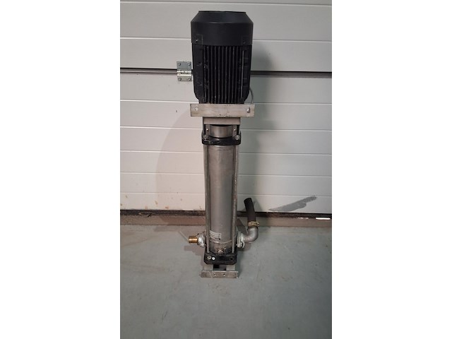 Drukpomp ebara (nr. 15-34) - afbeelding 1 van  5