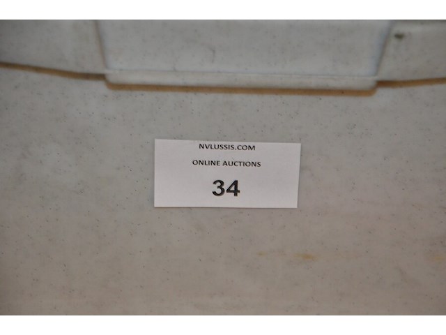 Drukvat cv levica, 5 dozen gevuld met klein handgerief, signalisatielamp met zwaailicht - afbeelding 13 van  14