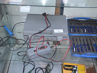 Druppellader, hamerset in koffer, bernerset in koffer, 2 soldeerbouten, dremel 2force, nietpistool - afbeelding 2 van  9