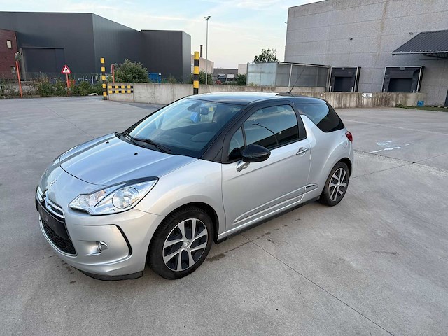 Ds - 2014 - ds3 - personen - personenauto - afbeelding 1 van  25