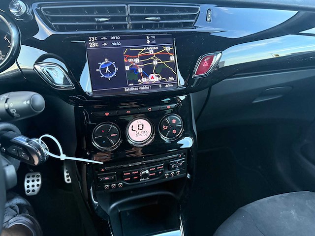 Ds - 2014 - ds3 - personen - personenauto - afbeelding 14 van  25