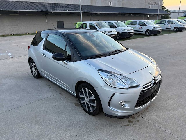 Ds - 2014 - ds3 - personen - personenauto - afbeelding 23 van  25