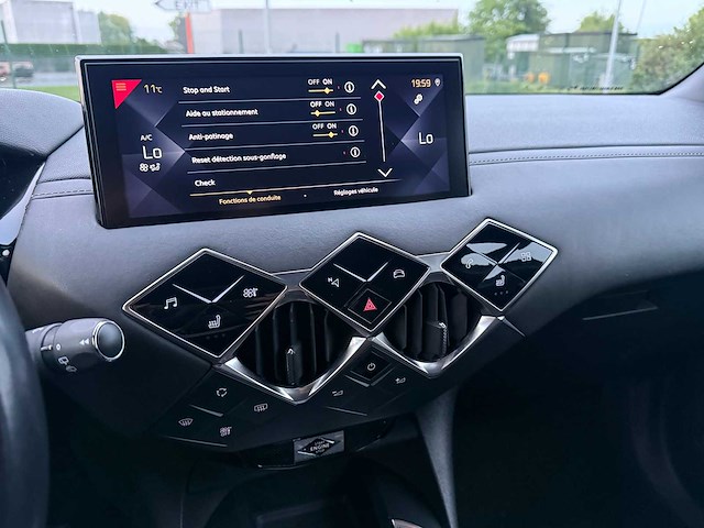 Ds3 - 2020 - crossback - ds - personenauto - afbeelding 15 van  23