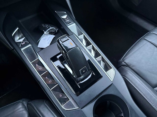 Ds3 - 2020 - crossback - ds - personenauto - afbeelding 16 van  23
