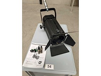 Dts - scena led 80 - spotlight fresnel - afbeelding 1 van  4