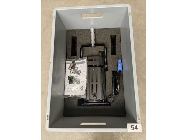 Dts - scena led 80 - spotlight fresnel - afbeelding 4 van  4