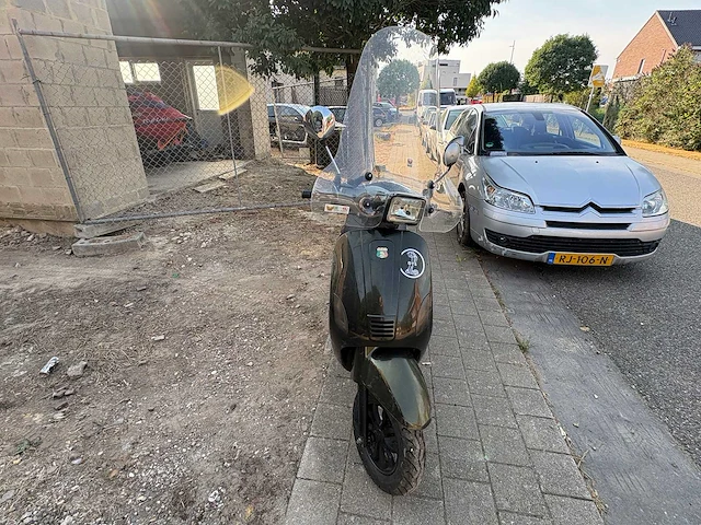 Dts - snorscooter - milano s - scooter - afbeelding 6 van  11