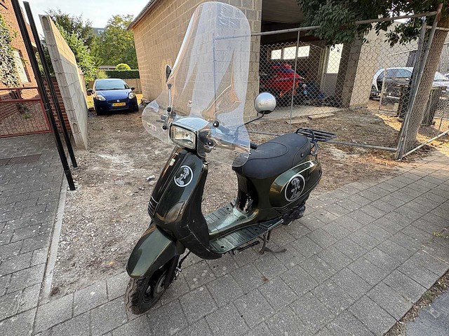 Dts - snorscooter - milano s - scooter - afbeelding 3 van  10
