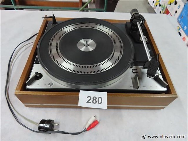 Dual 1219 platenspeler - afbeelding 1 van  3