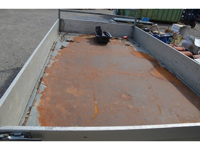 Dubbel as kipaanhangwagen saris, type c2c, variant ark, versie 350, ch.nr. xlgc2cacka0627730, bouwjaar 22-11-2016 (boorddocumenten: inschrijvingsbewijs deel i en deel ii, attest gelijkvormigheidsattest) (2) - afbeelding 17 van  21