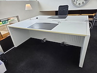 Dubbel bureaumeubel