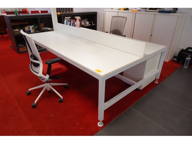 Dubbel metalen bureaumeubel - afbeelding 2 van  6