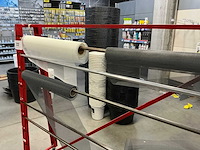 Dubbel metalen rek voor rollen