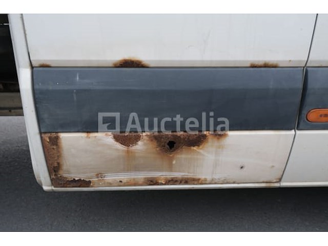 Dubbelcabinebus en platte volkswagen crafter tdi (2009-226,828 km-vin:wv1zzz2fza7001116) - afbeelding 9 van  55