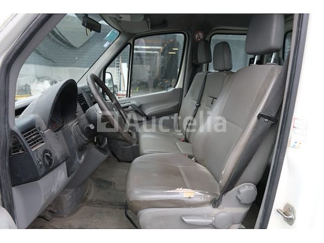 Dubbelcabinebus en platte volkswagen crafter tdi (2009-226,828 km-vin:wv1zzz2fza7001116) - afbeelding 11 van  55