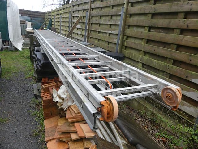 Dubbele aluminium ladder 2x20 - afbeelding 5 van  5