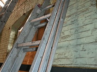Dubbele aluminium ladder - afbeelding 4 van  4
