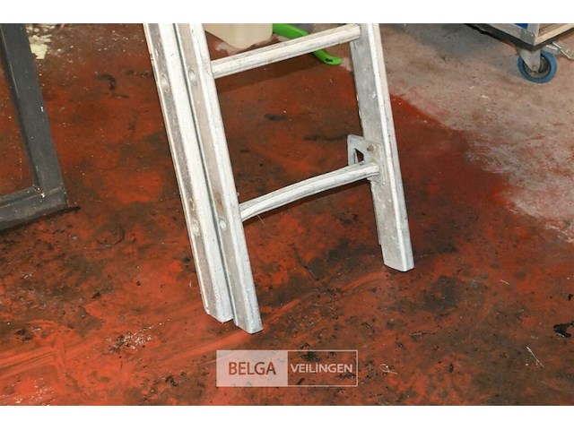 Dubbele aluminium ladder - afbeelding 2 van  4