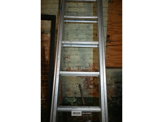 Dubbele aluminium ladder - afbeelding 3 van  4