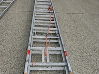 Dubbele aluminium ladder - afbeelding 2 van  4