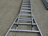 Dubbele aluminium ladder - afbeelding 2 van  5