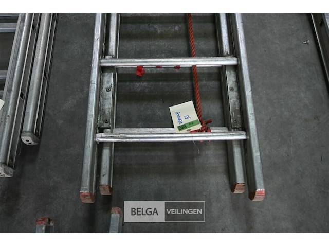 Dubbele aluminium ladder - afbeelding 2 van  4