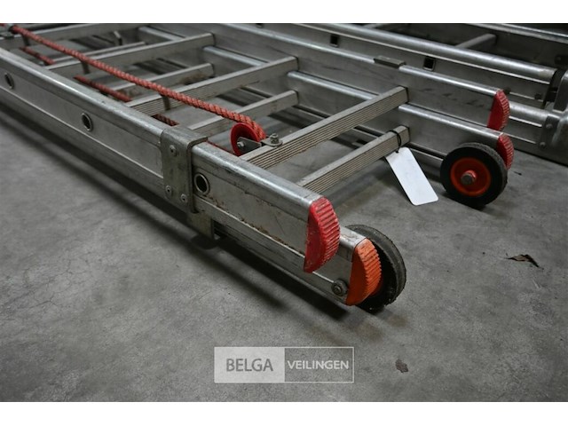Dubbele aluminium ladder - afbeelding 4 van  4